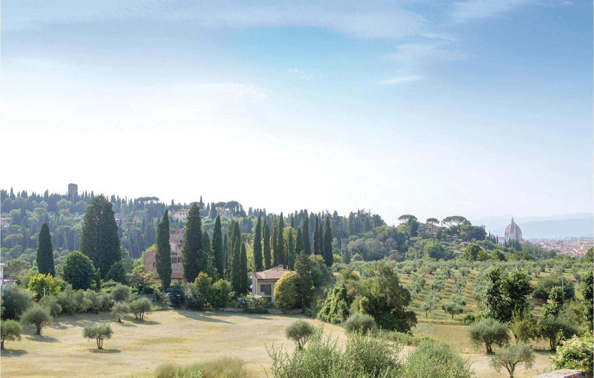 Stunning Home In Molino Del Piano Fi With Wifi Luaran gambar